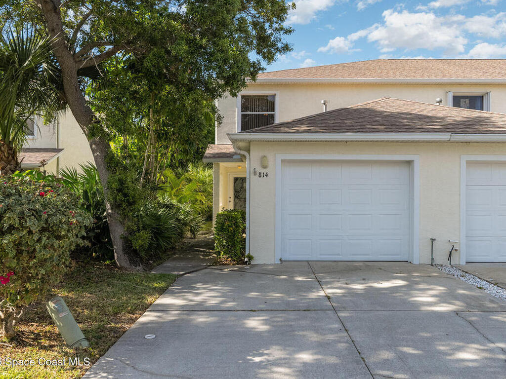 814 Mimosa Place, Indian Harbour Beach, FL 32937