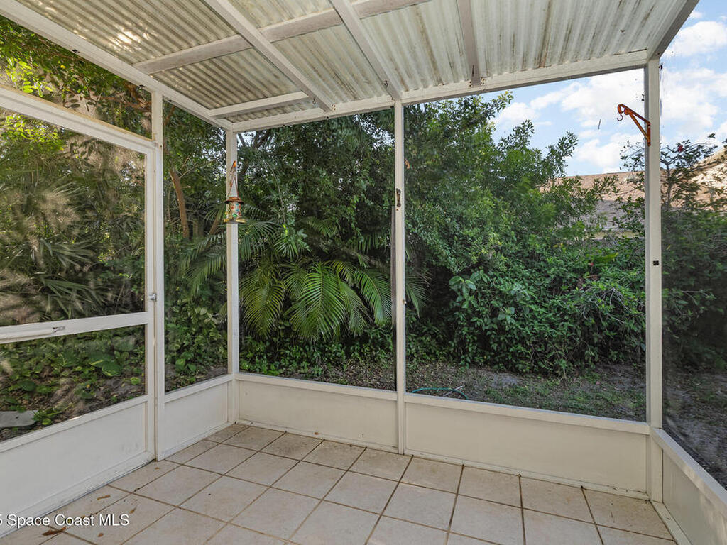 814 Mimosa Place, Indian Harbour Beach, FL 32937