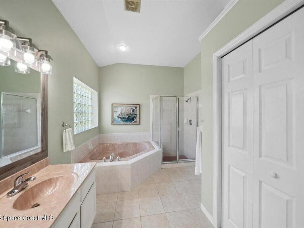 4873 Verona Circle, Melbourne, FL 32940