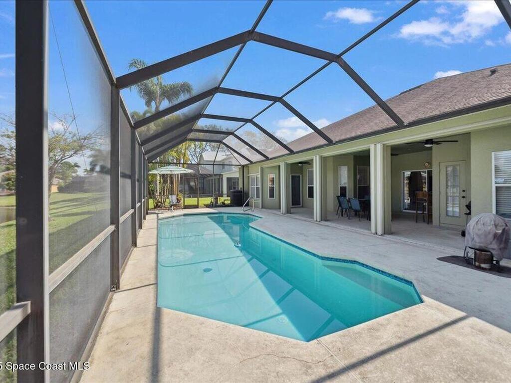 4873 Verona Circle, Melbourne, FL 32940