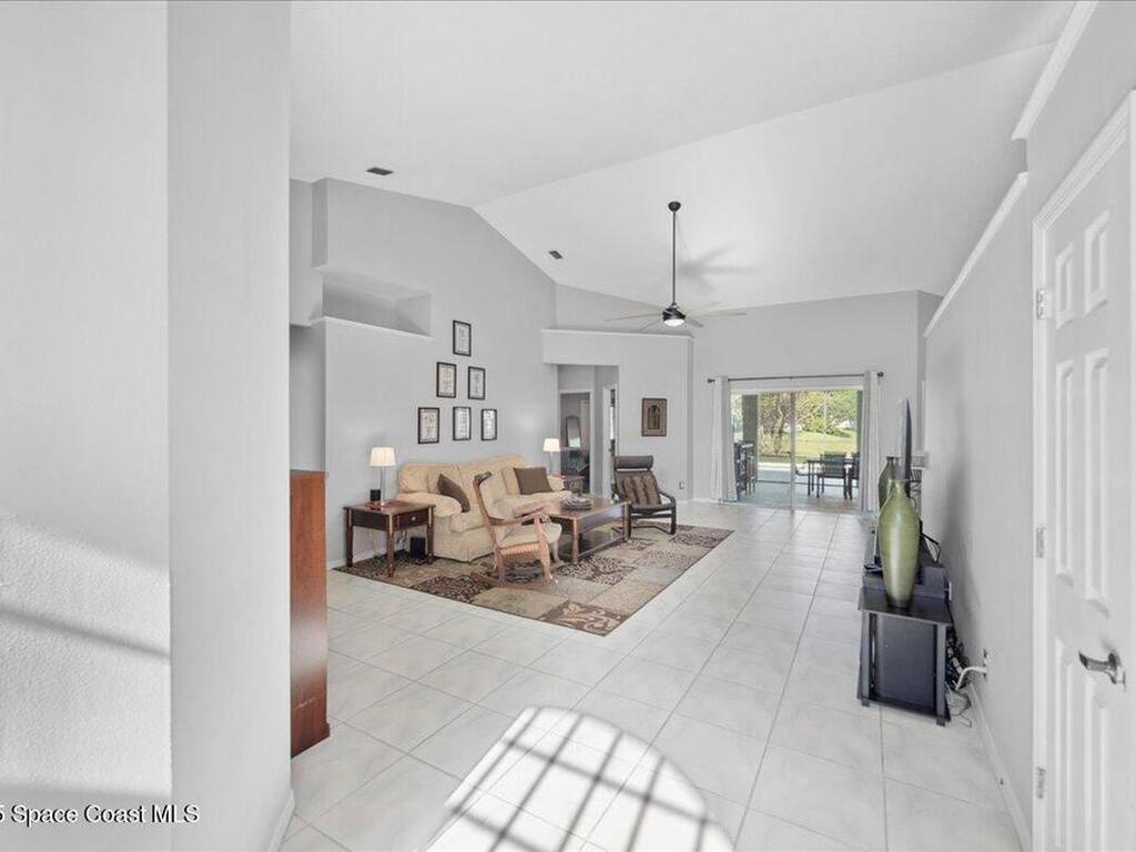 4873 Verona Circle, Melbourne, FL 32940