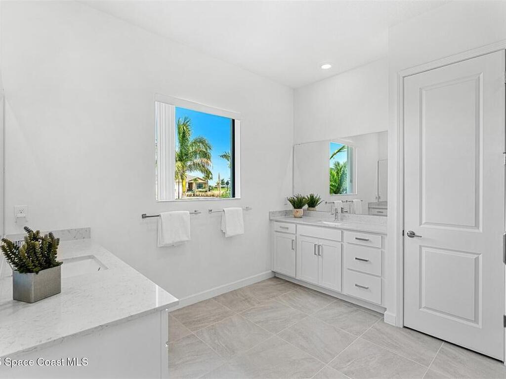 1342 Great Belt Circle, Melbourne, FL 32940