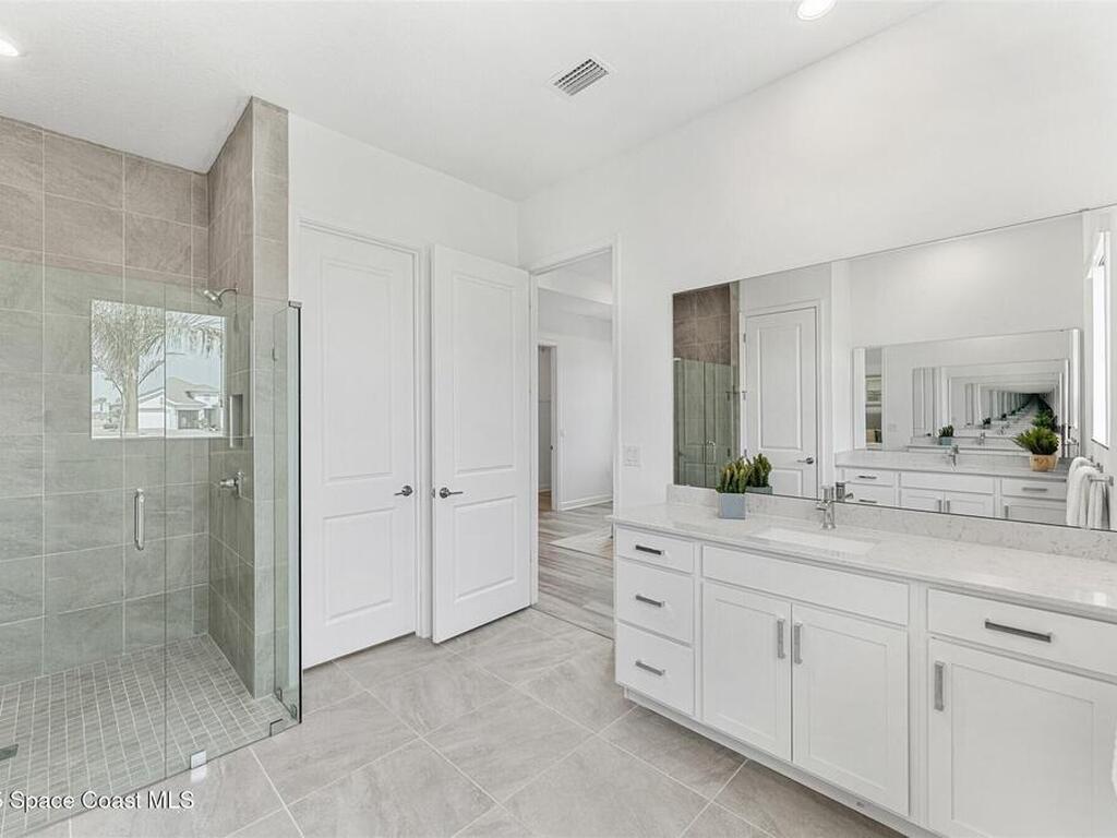 1342 Great Belt Circle, Melbourne, FL 32940