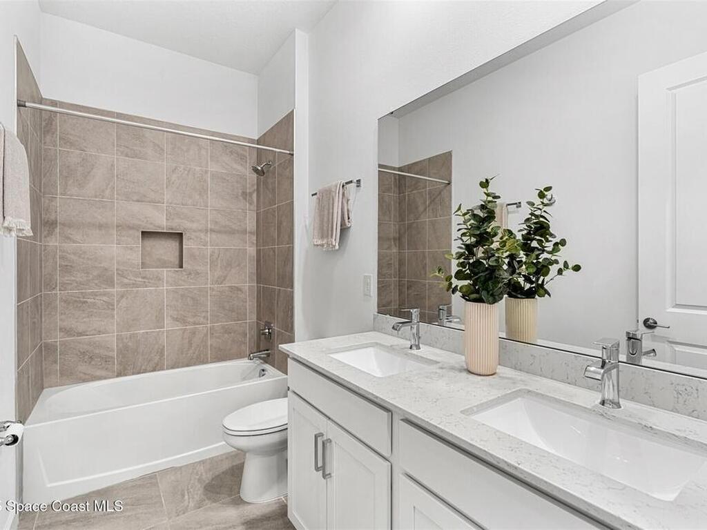 1342 Great Belt Circle, Melbourne, FL 32940