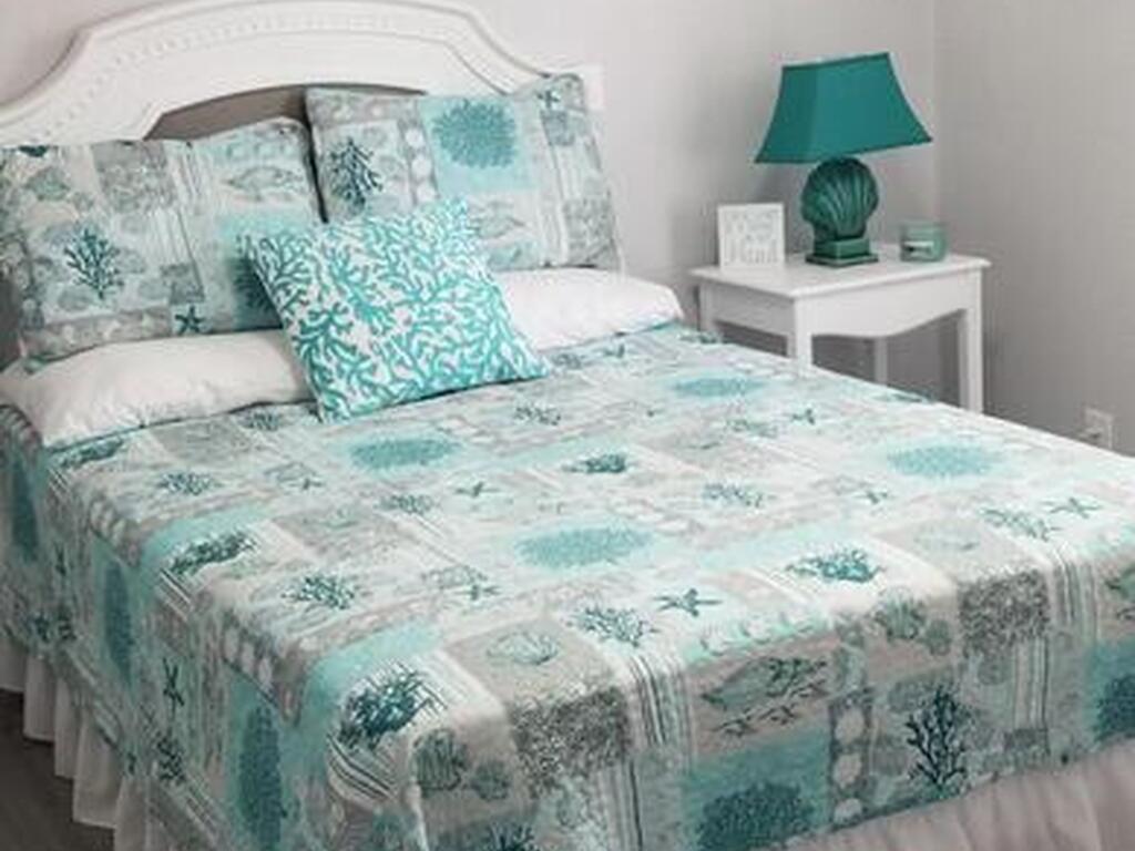 843 Sapodilla Drive, Barefoot Bay, FL 32976