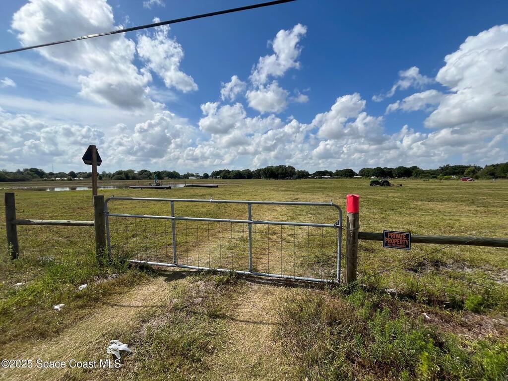 S Canoe Creek Road, Kenansville, FL 34739