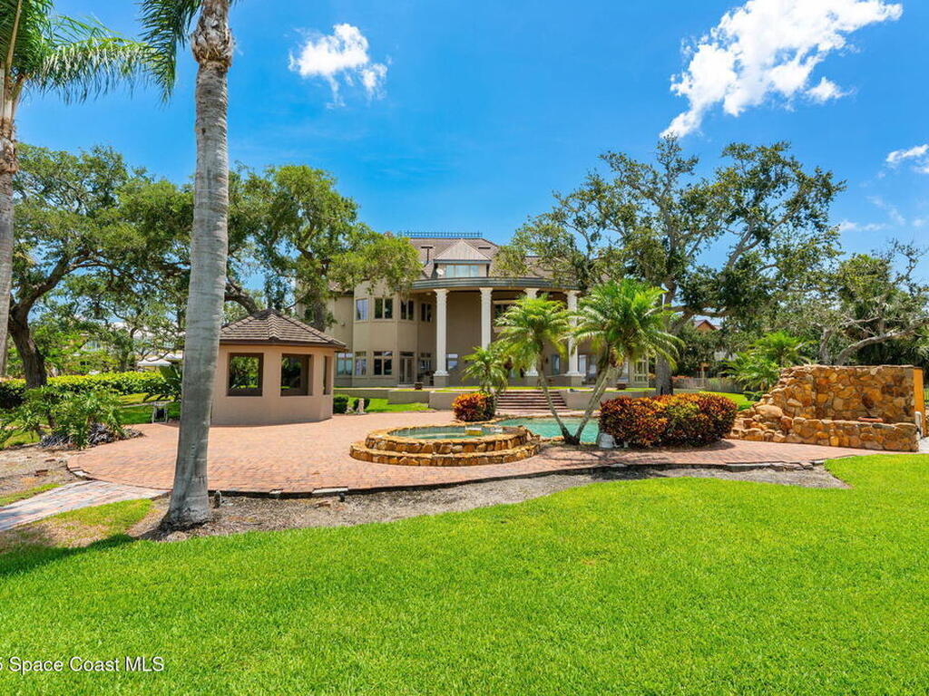 245 Stewart Drive, Merritt Island, FL 32952