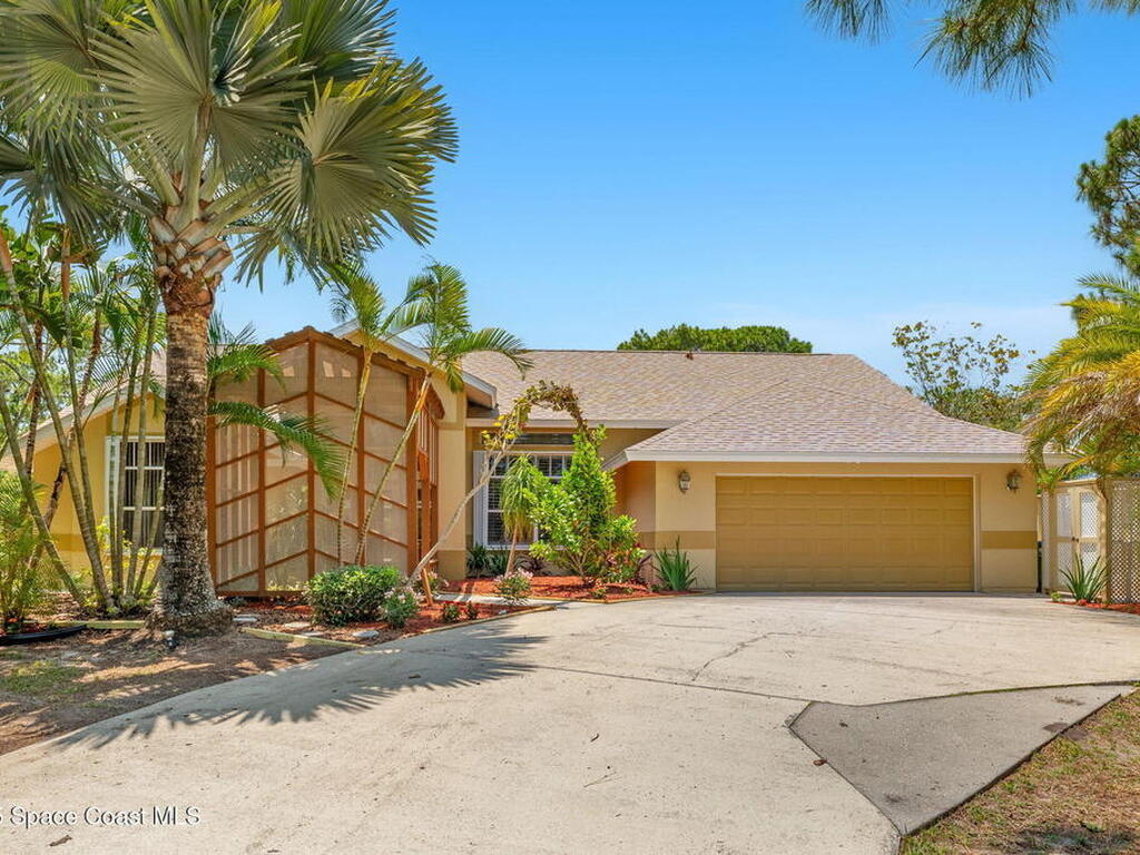 5900 Brabrook Avenue, Grant-Valkaria, FL 32949