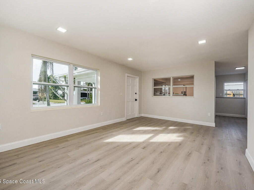 118 1st Street, Merritt Island, FL 32953
