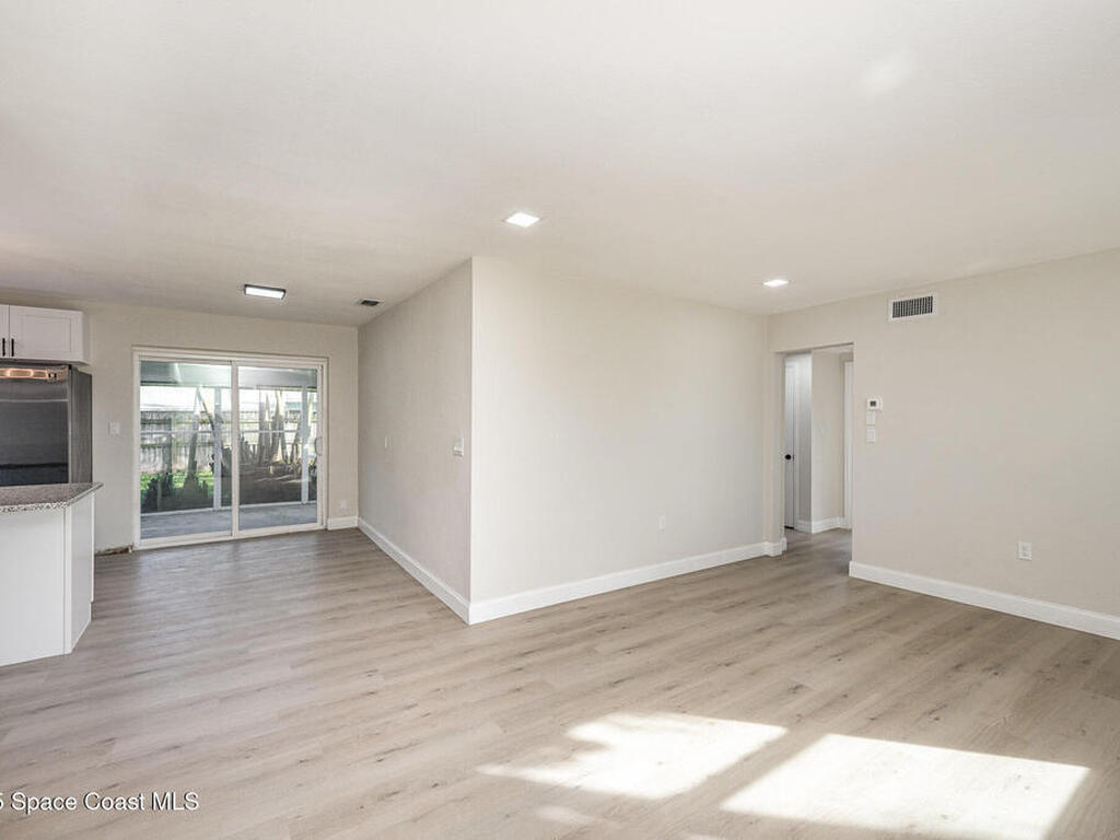 118 1st Street, Merritt Island, FL 32953