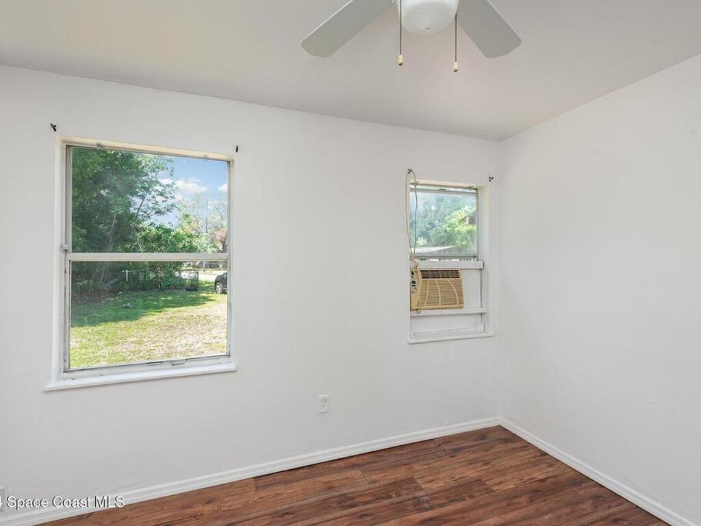 2909 Carver Street, Mims, FL 32754