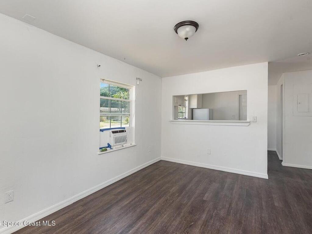 2909 Carver Street, Mims, FL 32754