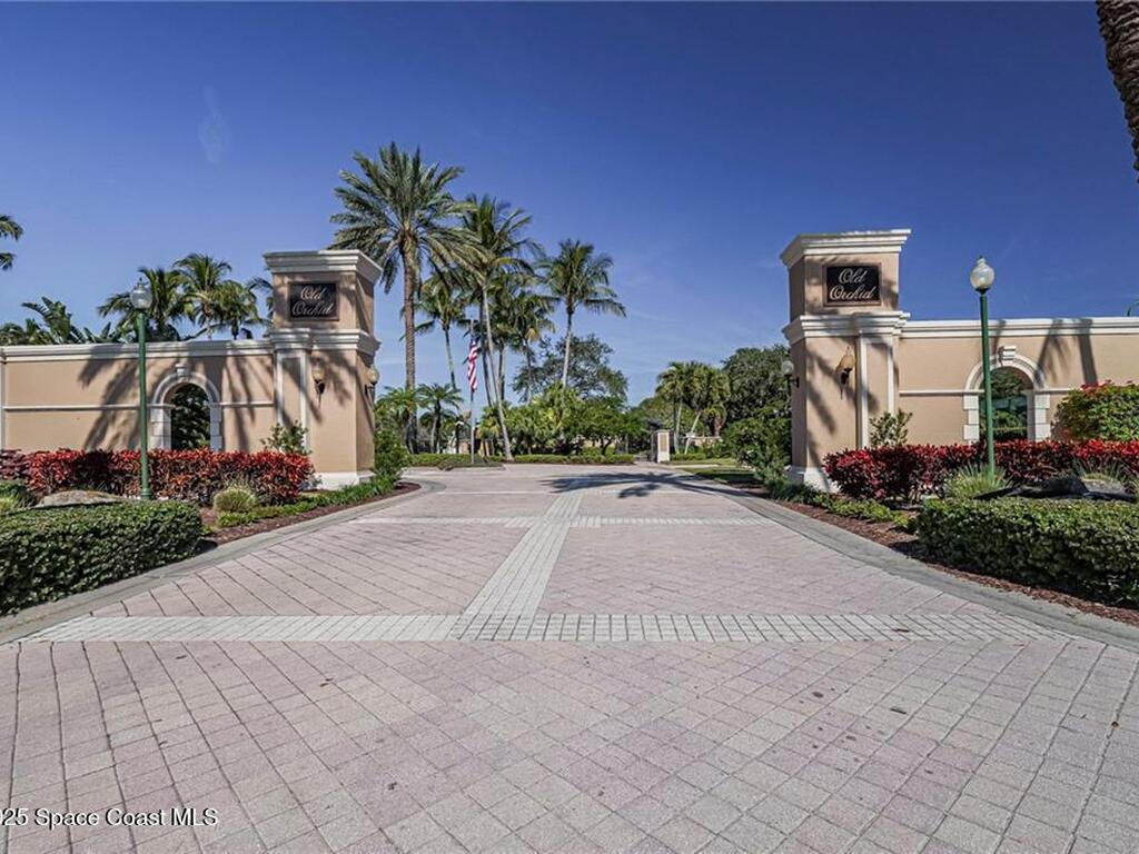 9325 E Maiden Court, Vero Beach, FL 32963