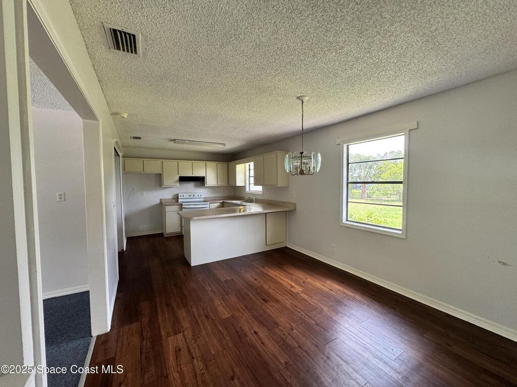 1078 Altamira Street, Palm Bay, FL 32907