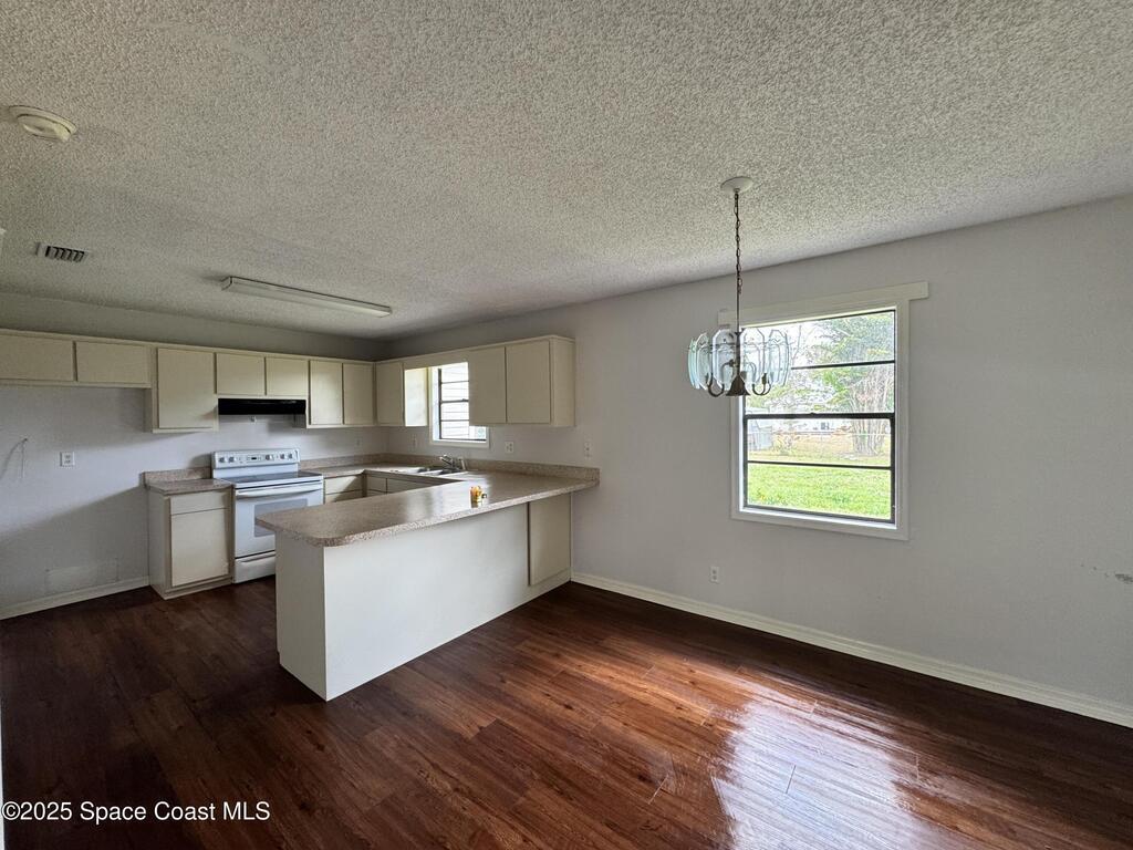 1078 Altamira Street, Palm Bay, FL 32907