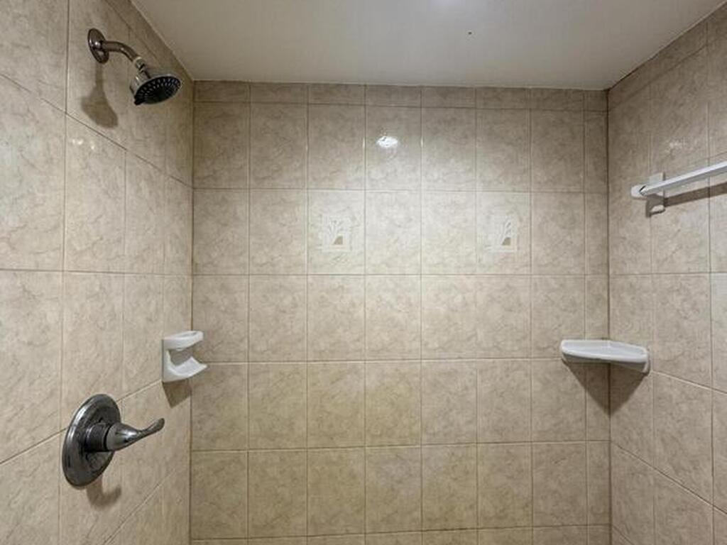 1078 Altamira Street, Palm Bay, FL 32907