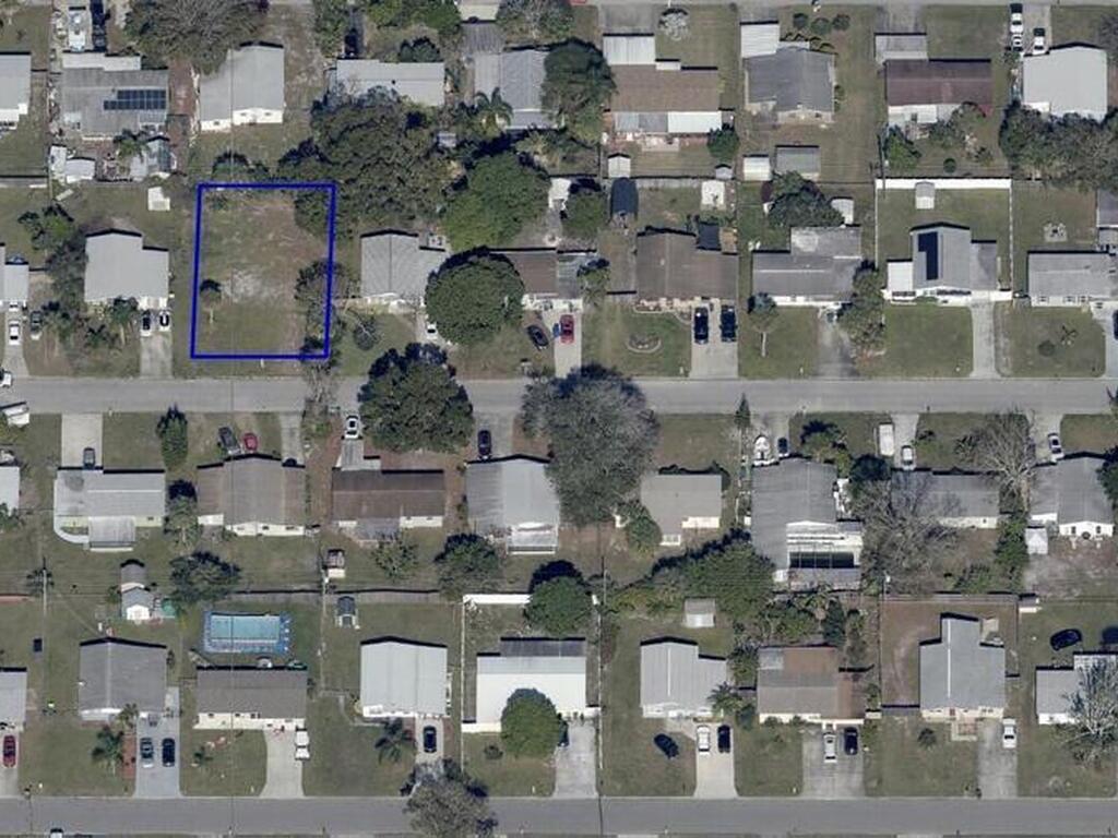 2500 Boyd Avenue, Melbourne, FL 32935