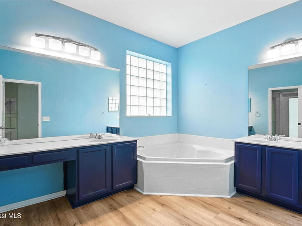 1451 Grand Cayman Drive, Merritt Island, FL 32952