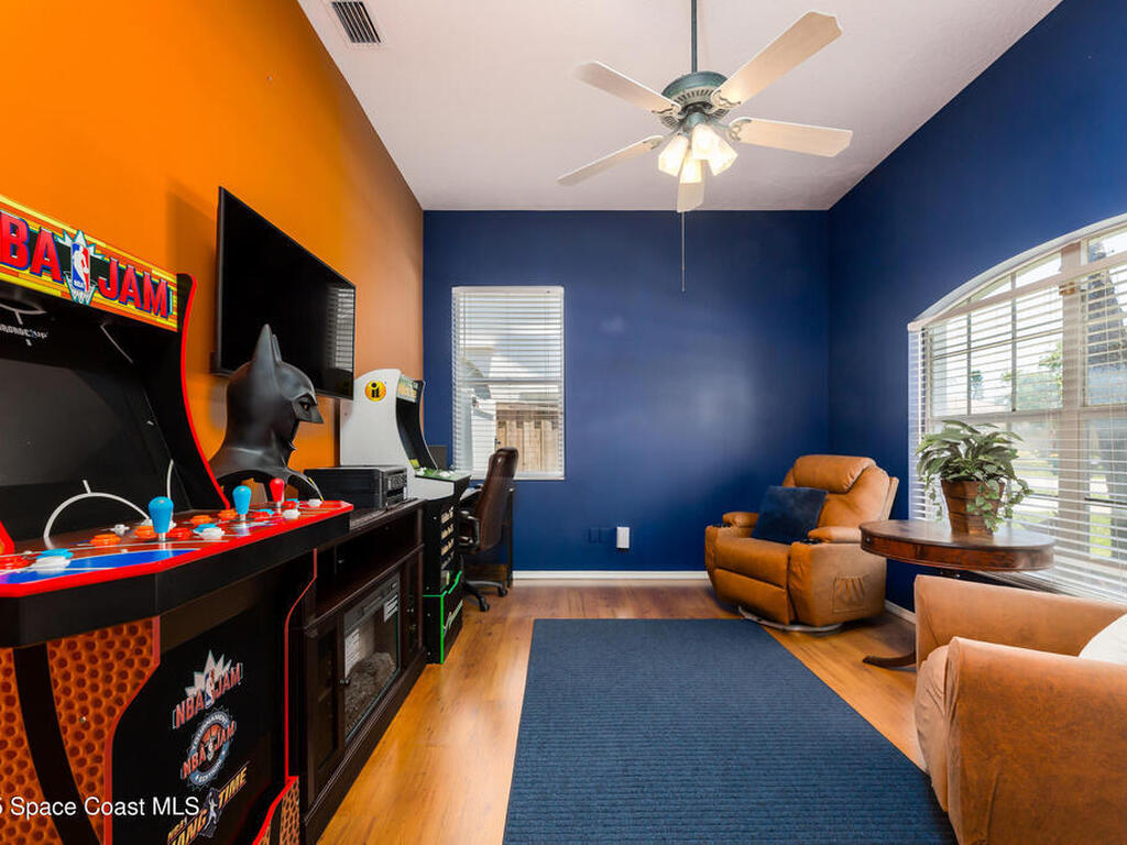 3664 Long Leaf Drive, Melbourne, FL 32940