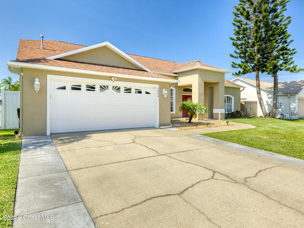 3664 Long Leaf Drive, Melbourne, FL 32940