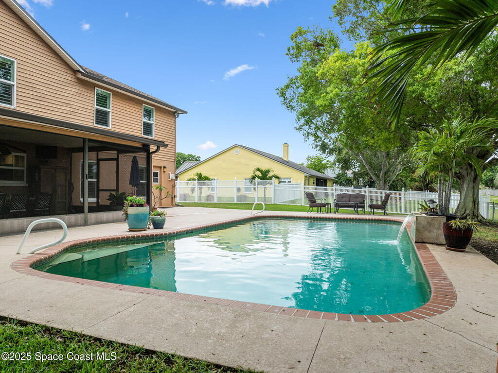 2449 Willowbrook Road, Merritt Island, FL 32952