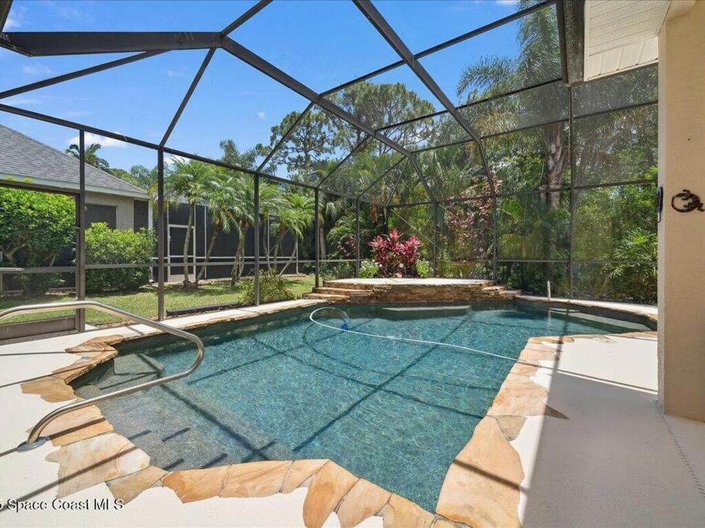 1019 Worthington Spring Drive, Melbourne, FL 32940