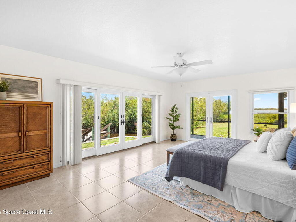 9620 S Tropical Trail, Merritt Island, FL 32952