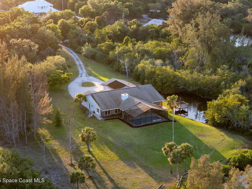 9620 S Tropical Trail, Merritt Island, FL 32952