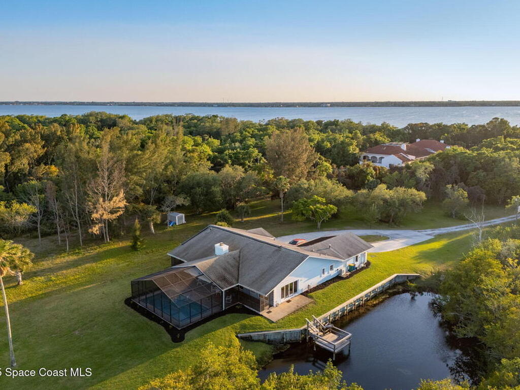 9620 S Tropical Trail, Merritt Island, FL 32952