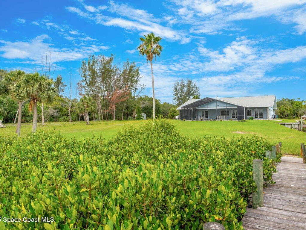 9620 S Tropical Trail, Merritt Island, FL 32952