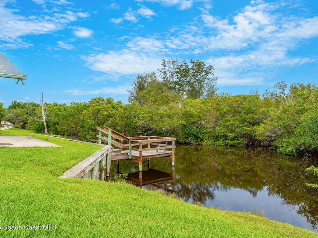 9620 S Tropical Trail, Merritt Island, FL 32952
