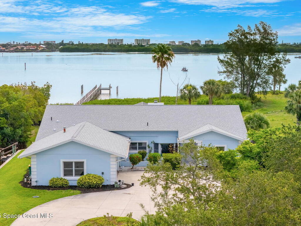 9620 S Tropical Trail, Merritt Island, FL 32952