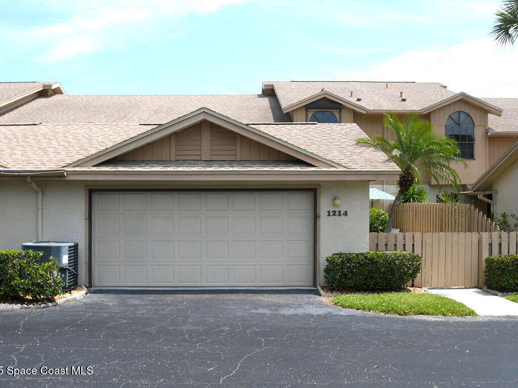 1214 Island Green Drive, Palm Bay, FL 32905