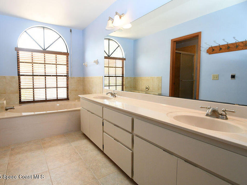 1214 Island Green Drive, Palm Bay, FL 32905