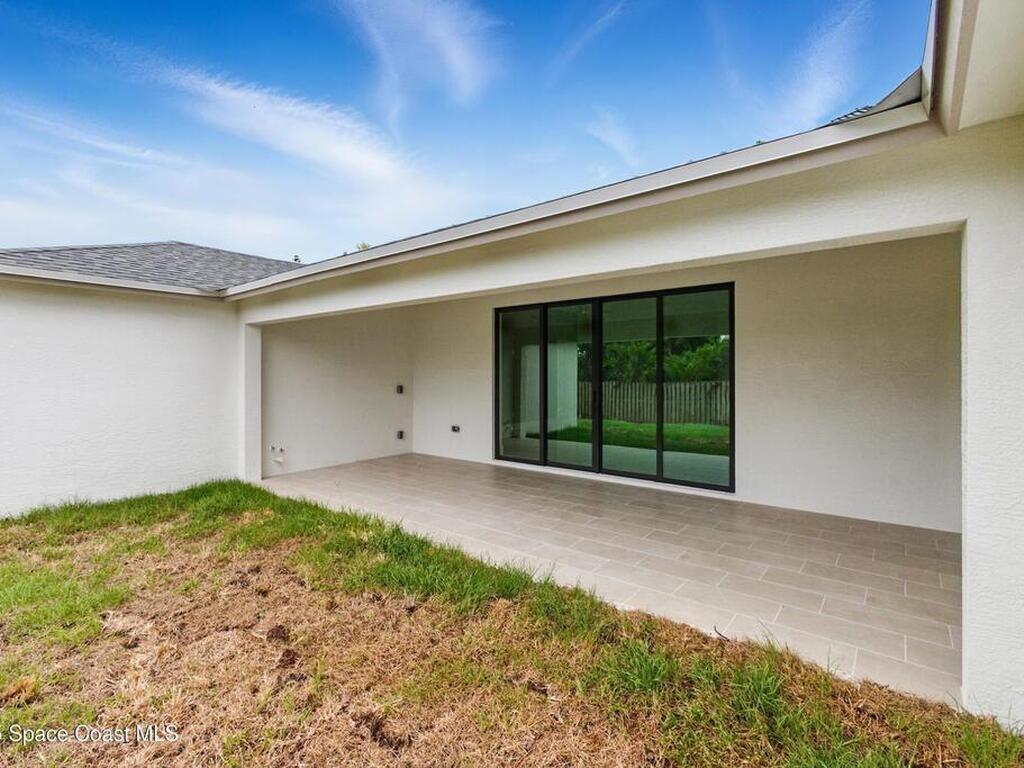 6002 Myrtle Drive, Ft. Pierce, FL 34982