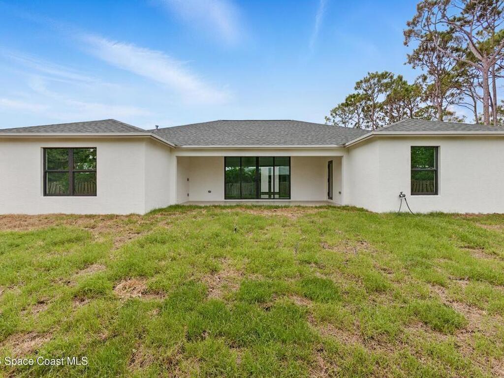 6002 Myrtle Drive, Ft. Pierce, FL 34982