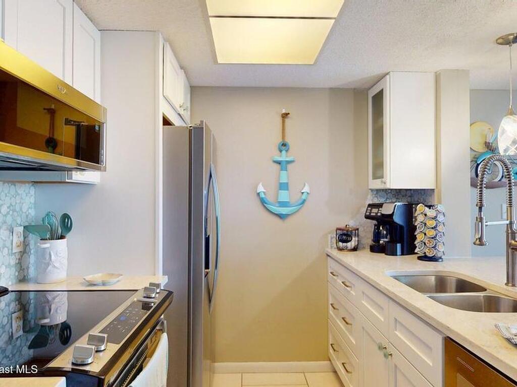 7400 Ridgewood Avenue, Cape Canaveral, FL 32920