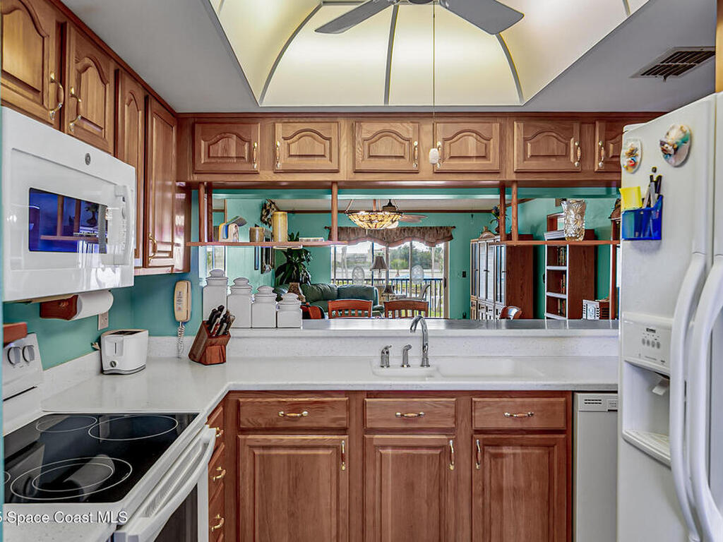 3165 N Atlantic Avenue, Cocoa Beach, FL 32931