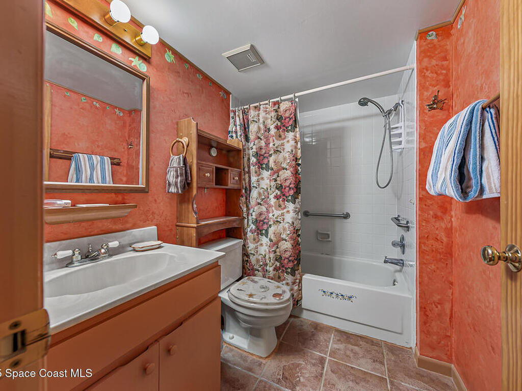 3165 N Atlantic Avenue, Cocoa Beach, FL 32931