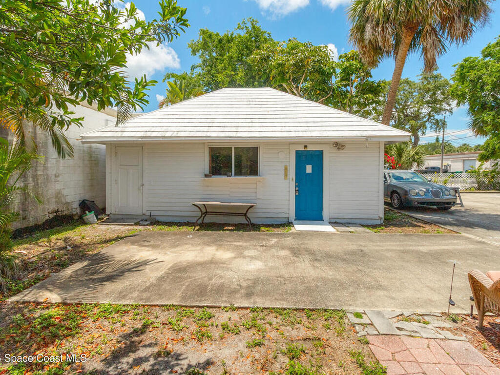 137 Peachtree Street, Cocoa, FL 32922