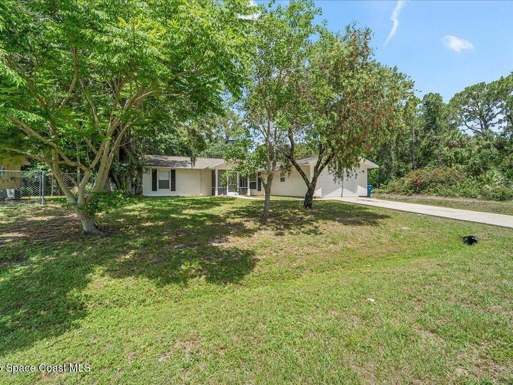 1254 Buffing Circle, Palm Bay, FL 32909