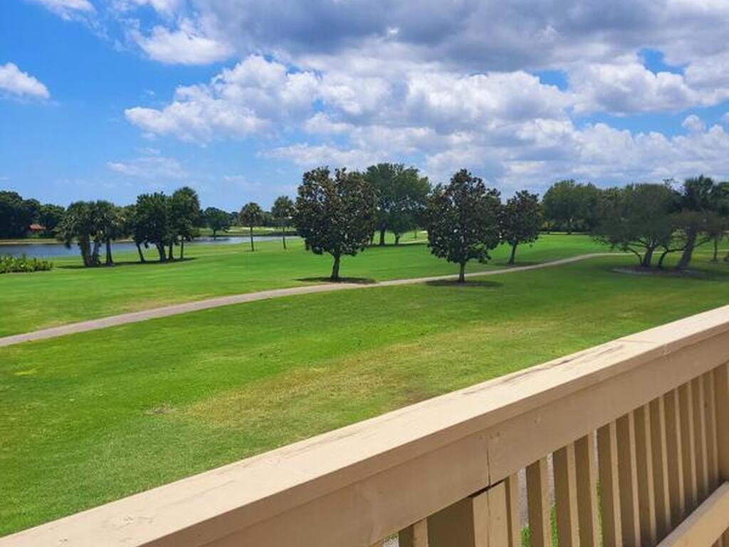 145 Augusta Way, Suntree, FL 32940