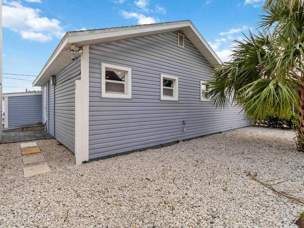 1432 N Harbor City Boulevard, Melbourne, FL 32935