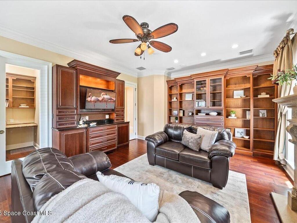 240 Lansing Island Drive, Indian Harbour Beach, FL 32937