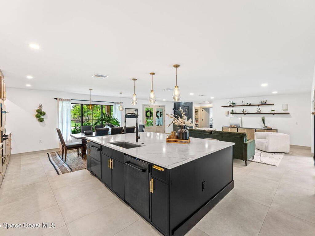 303 Deland Avenue, Indialantic, FL 32903