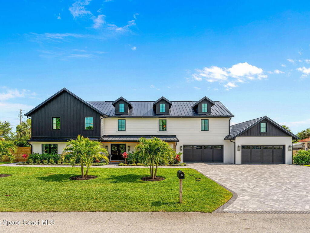 303 Deland Avenue, Indialantic, FL 32903