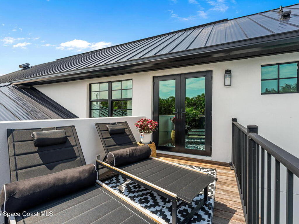303 Deland Avenue, Indialantic, FL 32903