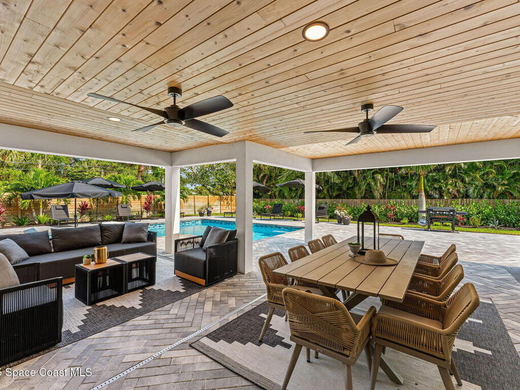 303 Deland Avenue, Indialantic, FL 32903