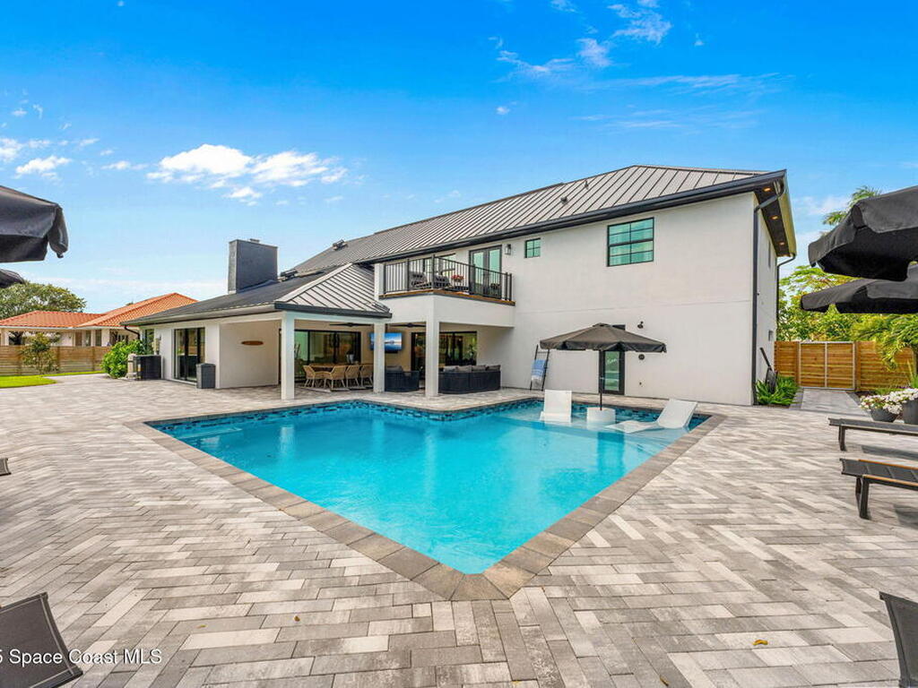 303 Deland Avenue, Indialantic, FL 32903