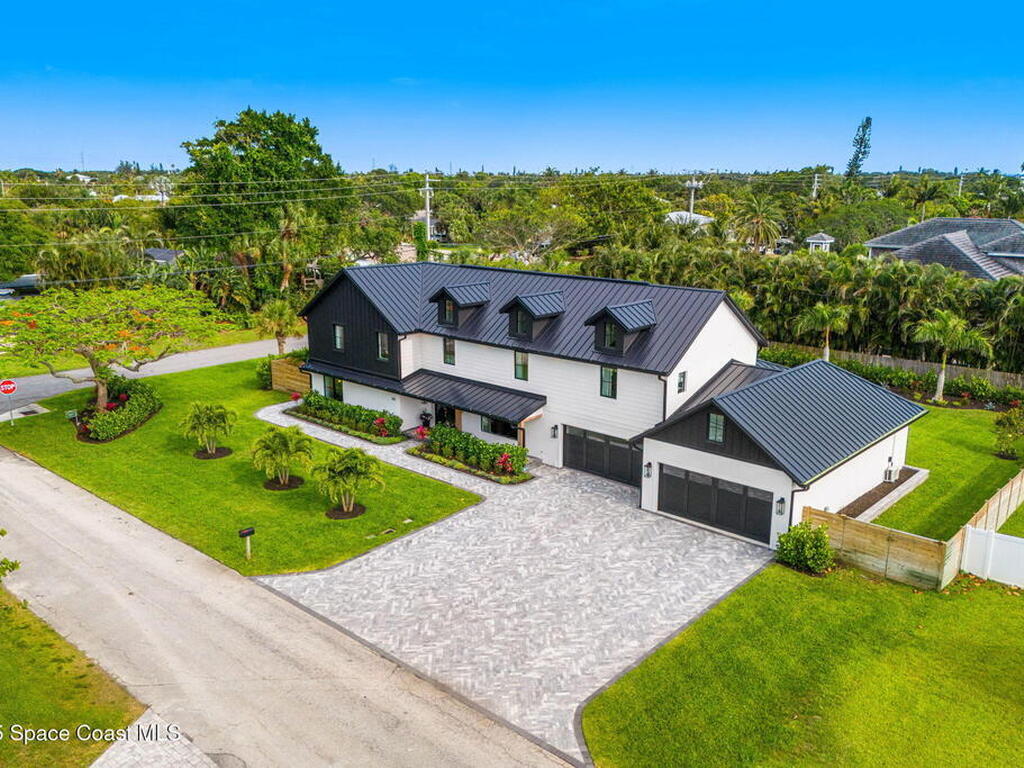 303 Deland Avenue, Indialantic, FL 32903